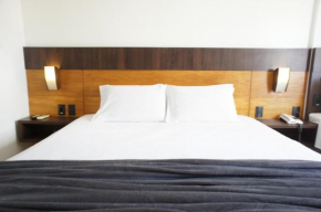 Suíte Tripla Particular em Hotel 4 estrelas - Vista Mar e Morro do Careca